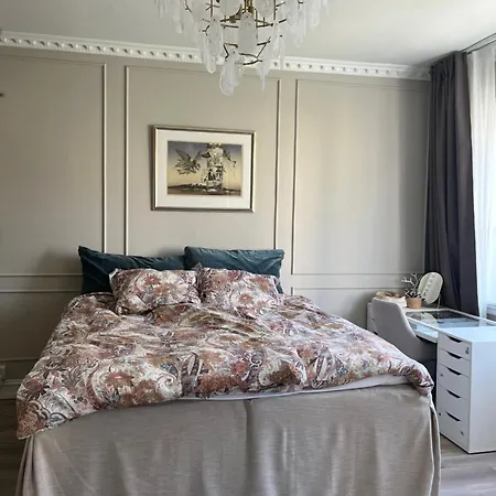 Classical In Luxury Area In Lejlighed *