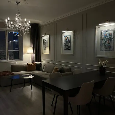 Classical In Luxury Area In Lägenhet Oslo